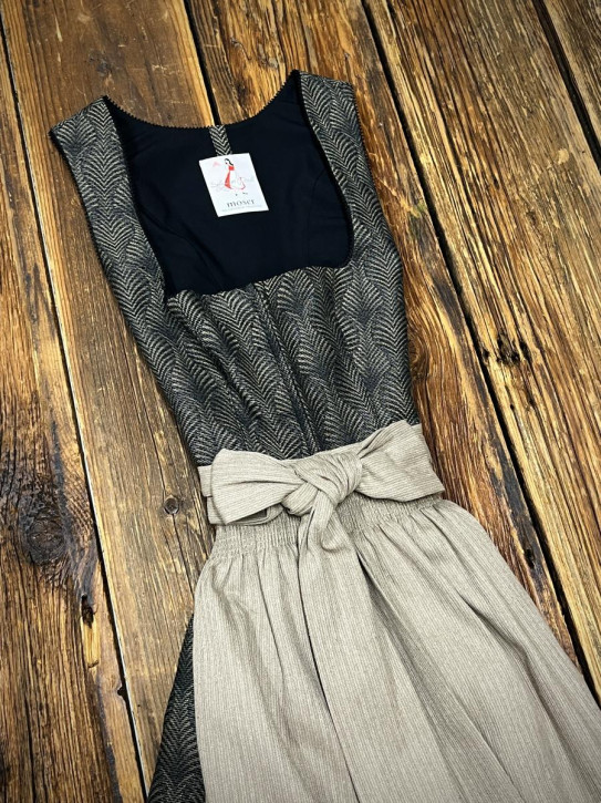 Dirndl DAGI-C3 5895 Länge 70cm