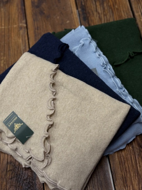 Damenstrickschal BASTIANA