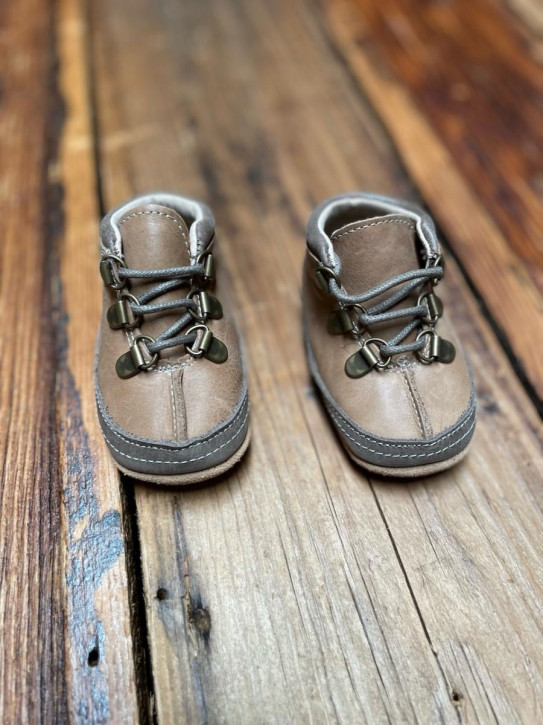 Babytrachtenschuh TBA-1012 WA